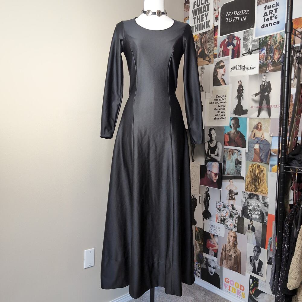 Long Sleeve Vintage Black Maxi Dress